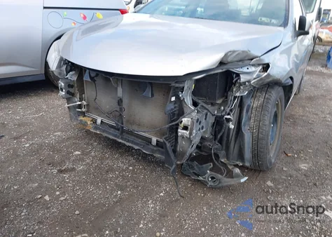 2015 Toyota Camry Le z USA, uszkodzony, nr VIN 4T1BF1FK0FU108993